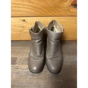 Love University Womens Taupe Faux Leather Ankle Boots Side Zip Buckle Block Heel